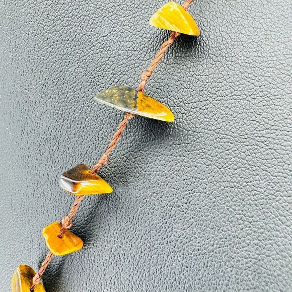 Agate Carved Pendant Tiger's Eye Cluster Knotted Necklace Sterling Lobster Clasp - Picture 9 of 12